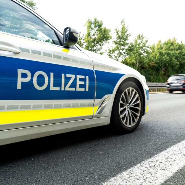Njemačka policija na autocesti, ilustrativna fotografija