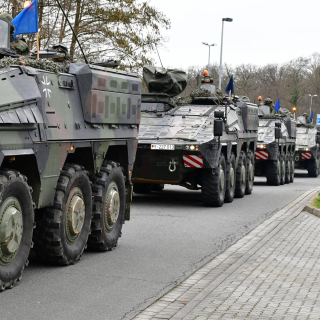 Ilustracija, vojna vozila