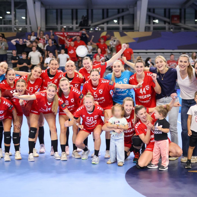 Rukometašice Podravke nakon pobjede protiv Sole