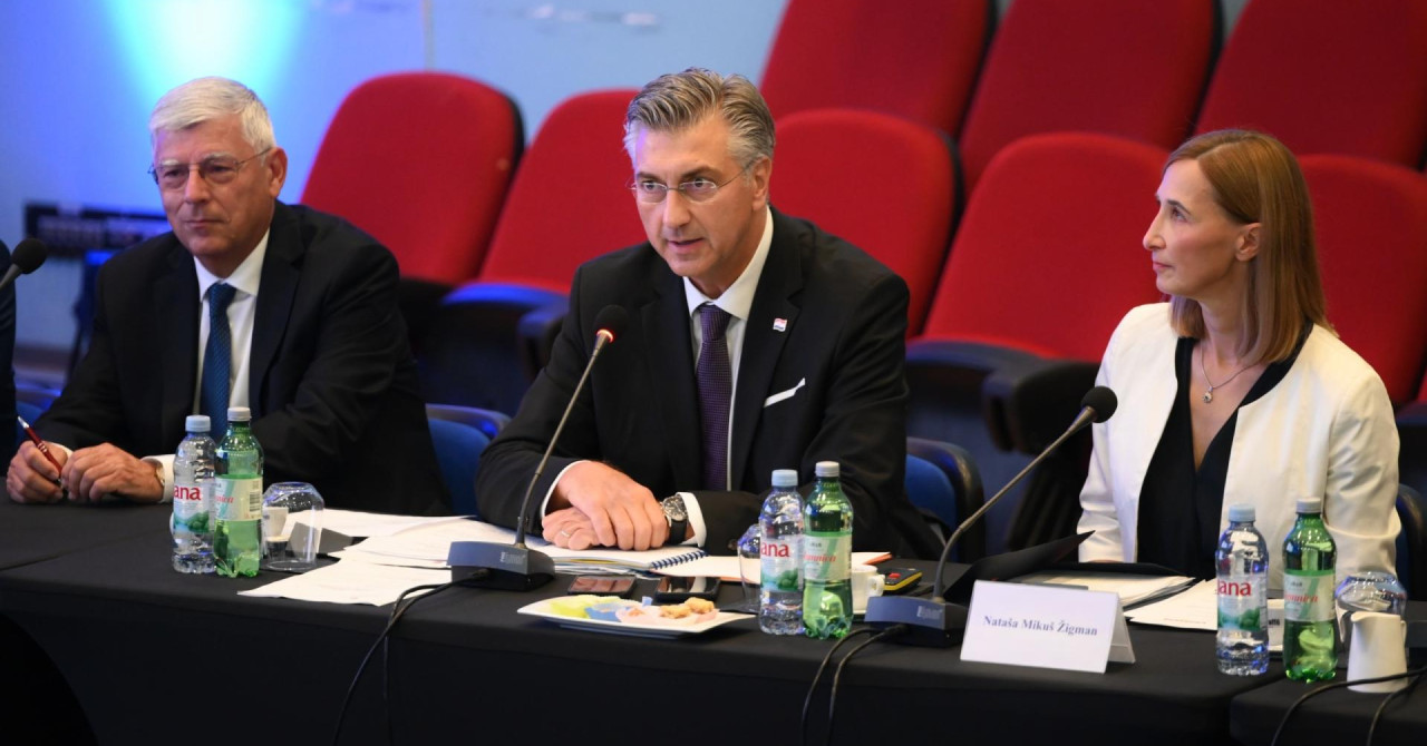 Andrej Plenković: Otoci nisu periferija, već strateško bogatstvo Hrvatske