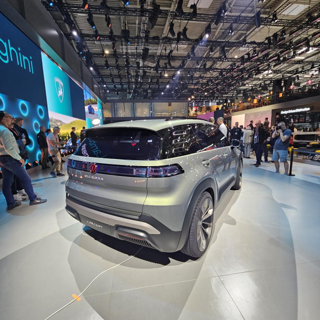 Volkswagen ID. Cross