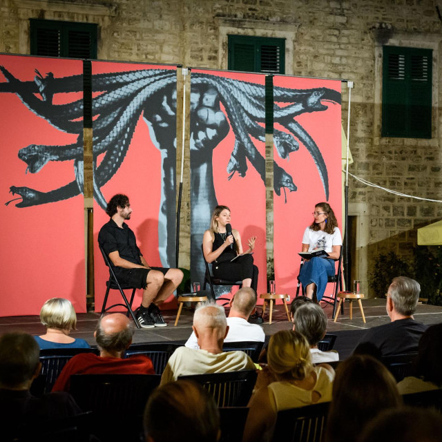 Prizor s festivala Fališ u Šibeniku