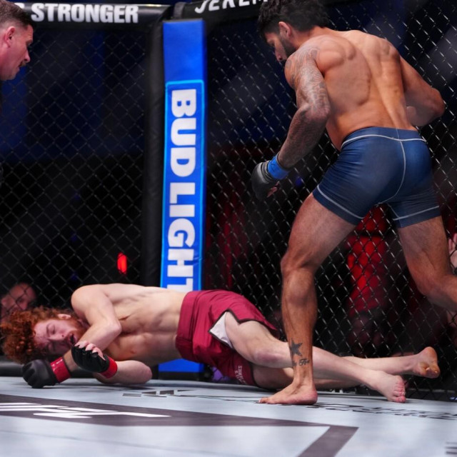Cam Teague vs Lerryan Douglas