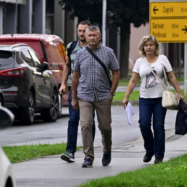 Ivana Cuga policija dovodi na pretres ureda u UŠP Bjelovar