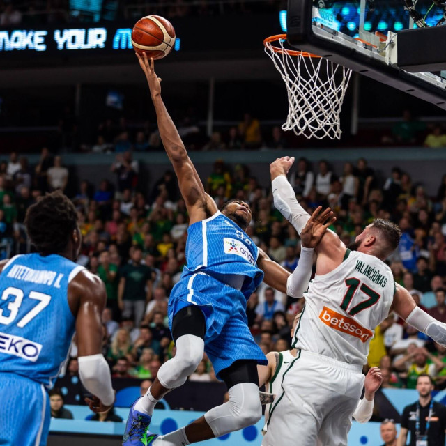 Giannis Antetokounmpo protiv Litve
