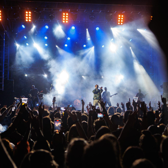 Pips, Chips & Videoclips