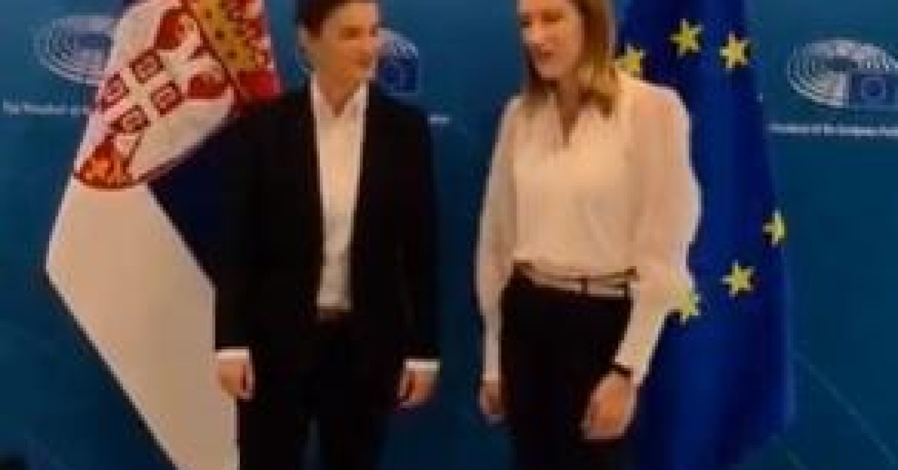 Vučićevi mediji slave odlazak Ane Brnabić u Bruxelles, ali sada je procurila neugodna snimka: ‘Oprosti, nisam znala da si ovdje‘