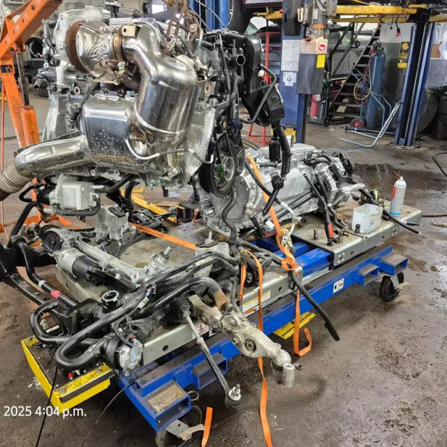 Zamjena kartera u Mazdi CX-90