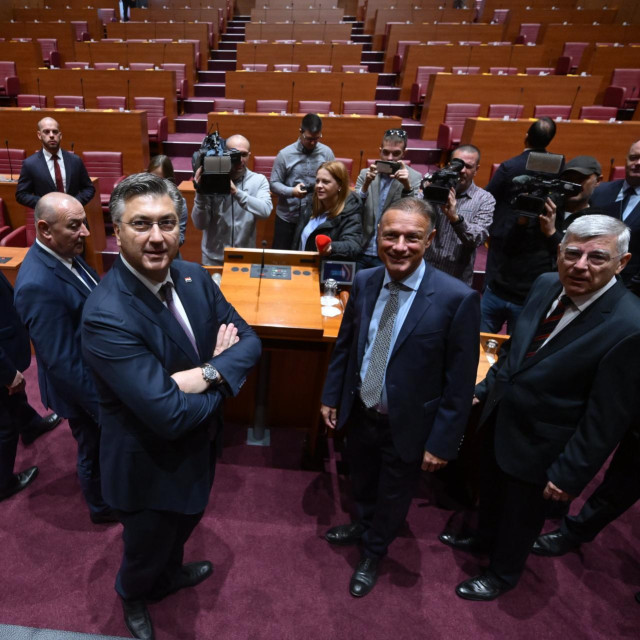 Na fotografiji: Andrej Plenković, Gordan Jandroković Željko Reiner