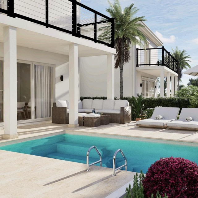 Za minimalno ulaganje može se dobiti stan s jednom spavaćom sobom u resortu, a za one s dubljim džepom, u ponudi su i luksuzne kuće poput ove četverosobne vile

 

 

 