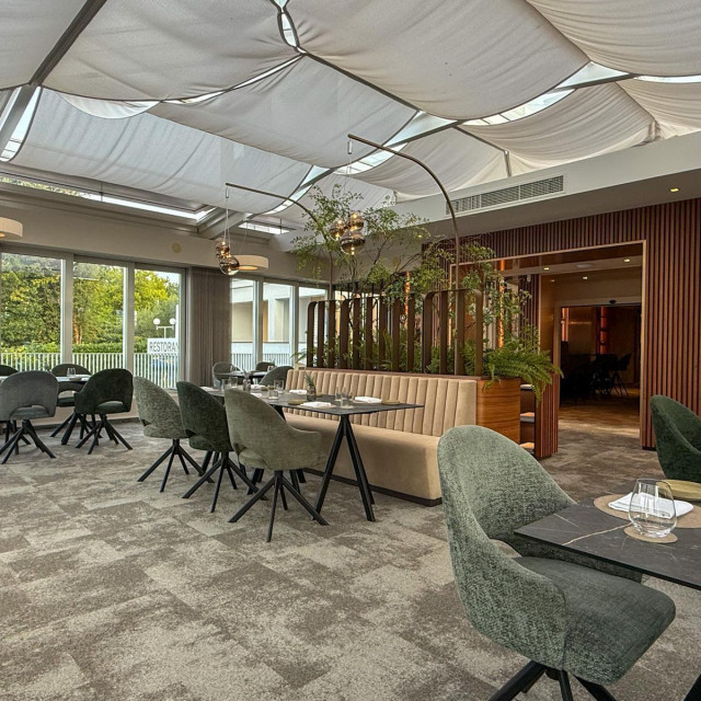 Interijer restorana Villa Rova