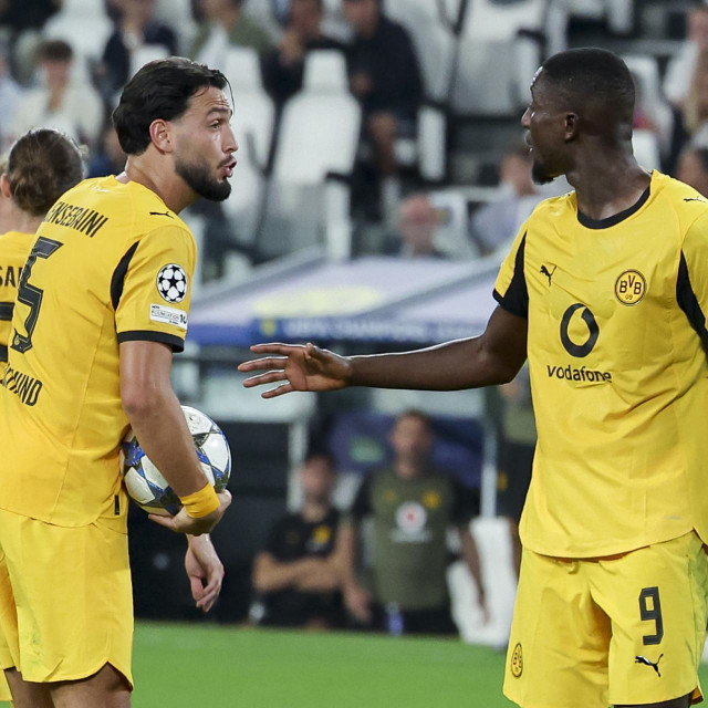 Ramy Bensebaini je pucao jer je i trebao pucati iako mu je Serhou Guirassy htio uzeti loptu