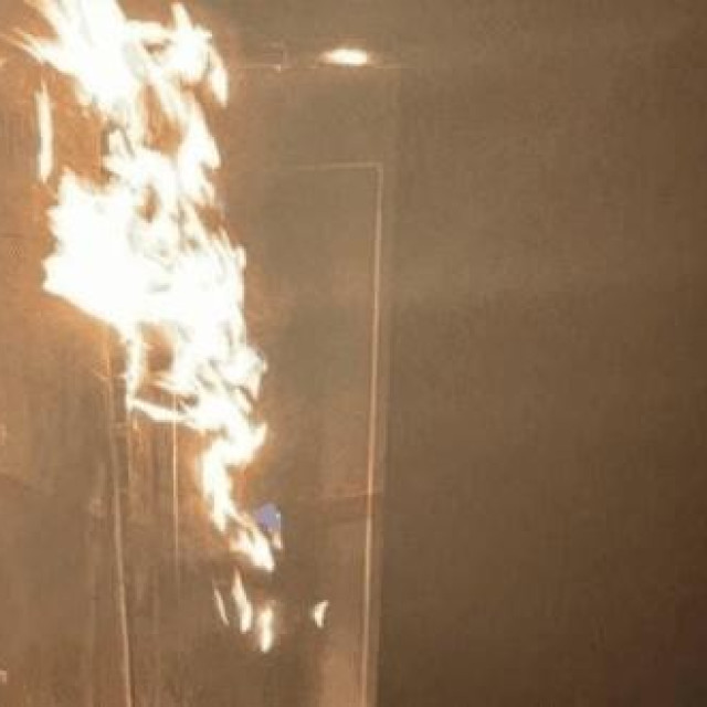 Zapaljena željeznica u Jekaterinburgu