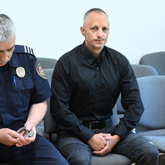 Donald Josipović u sudnici Županijskog suda u Zagrebu
 