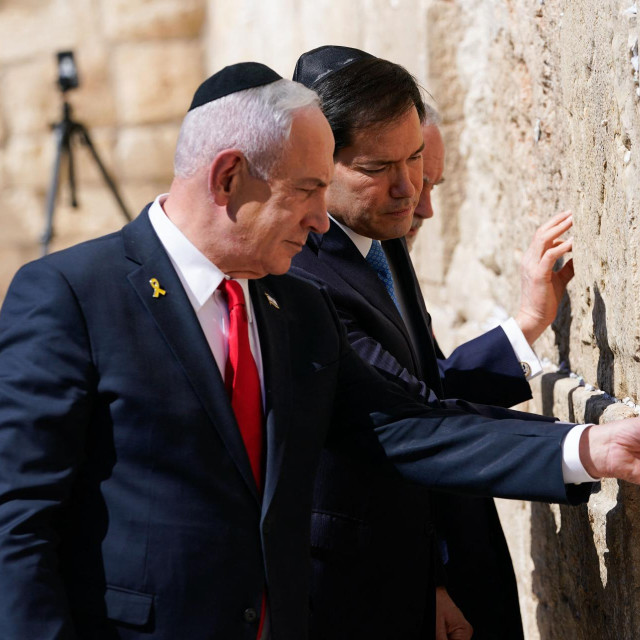Benjamin Netanyahu i Marco Rubio na Zidu plača