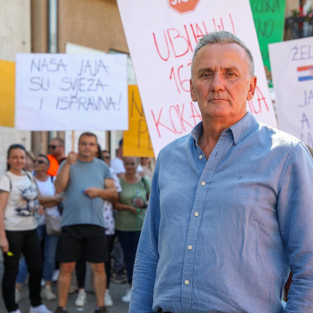 Marijan Lukač, vlasnik tvrtke kojem će ubiti 163.000 koka nesilica