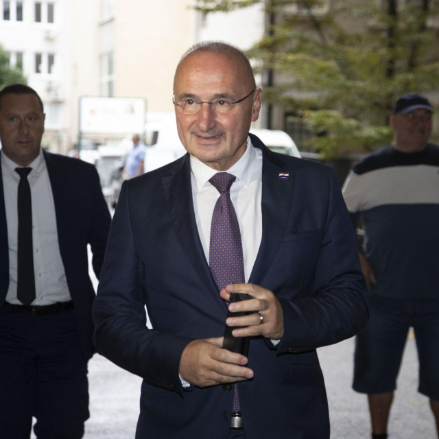 Gordan Grlić Radman