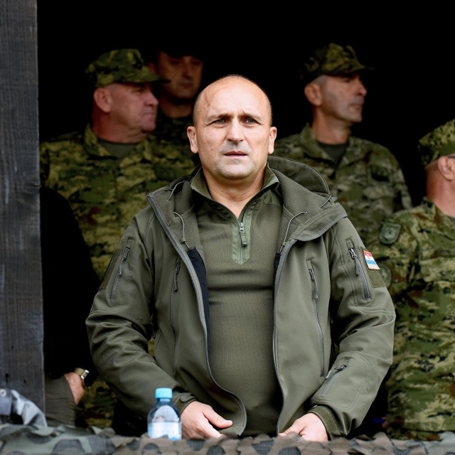 Ministar Ivan Anušić