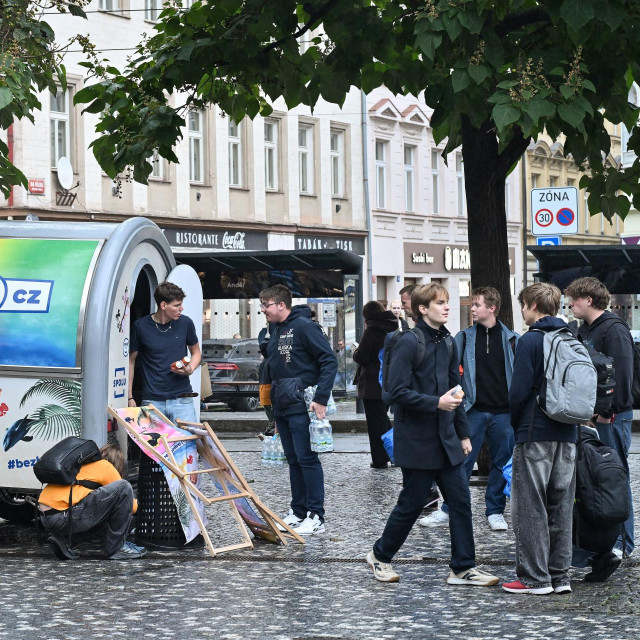 Prizori iz Žižkova, boemskog kvarta udaljenog dvadesetak minuta od centra Praga, u kojem se smjestio veliki broj Ukrajinaca
