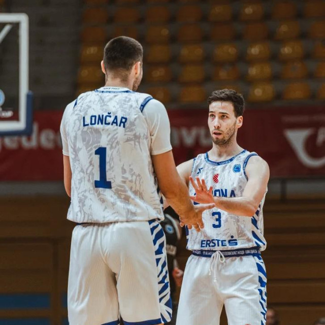Cibona - Prievidza, Markus Loncar i Kresimir Radovcic