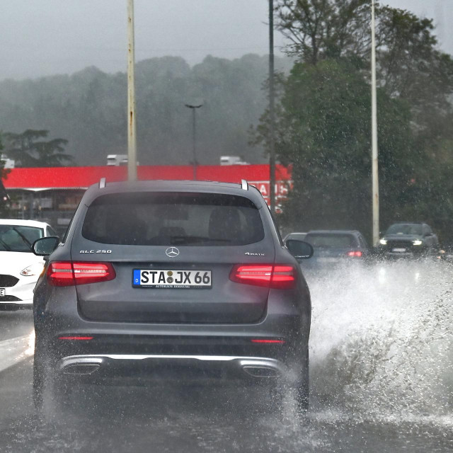 Promet u jesen, ilustracija