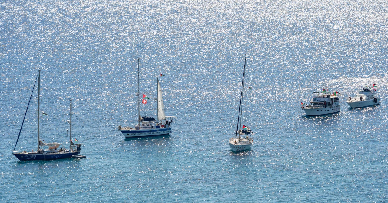 Flotila za Gazu stigla do Krete, Izrael prijeti napadom. Španjolci i Talijani poslali brodove