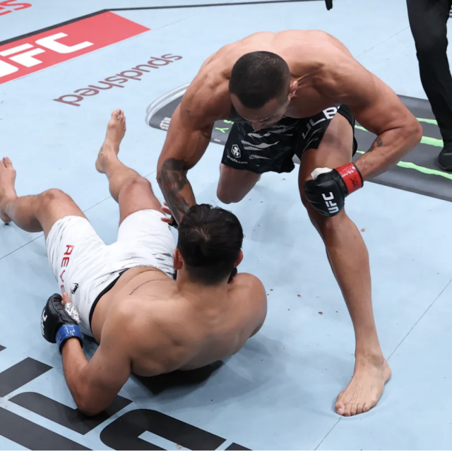 Carlos Ulberg vs. Dominick Reyes | UFC Perth