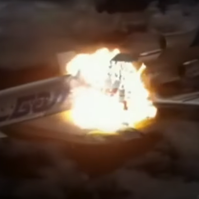 Simulacija avionske nesreće Bashkirian Airlinesa i leta 611 DHL-a
