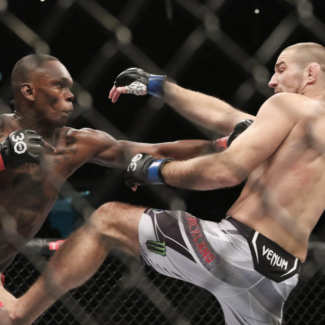 Israel Adesanya vs. Sean Strickland | UFC 293