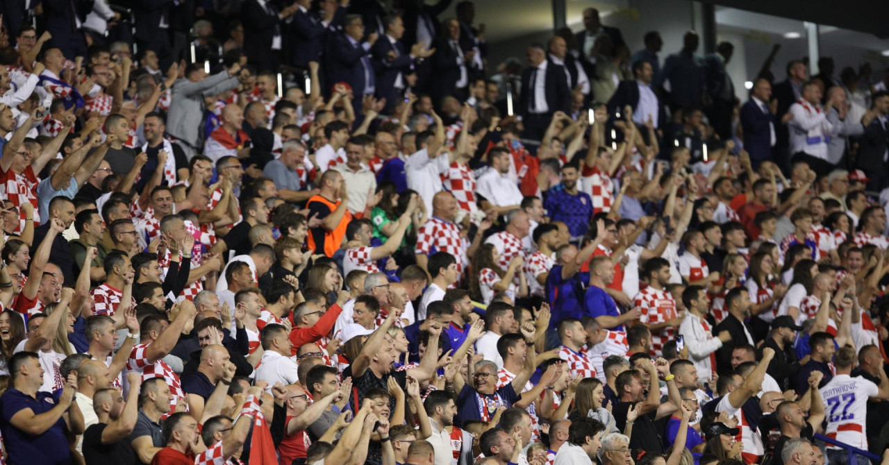 HNS-u velika novčana kazna zbog navijača, mora zatvoriti i dio tribine za iduću domaću utakmicu Vatrenih