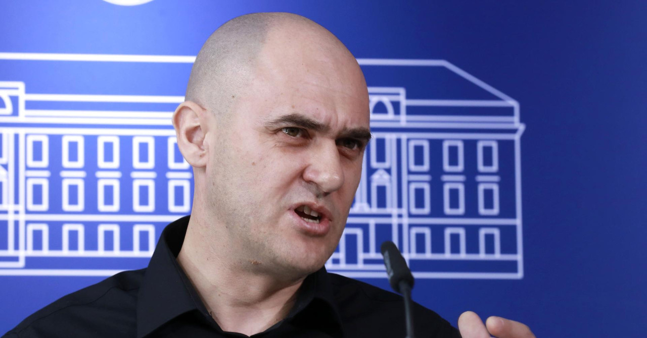 Dabro: ‘Ovo je djelo agenta s Batajnice. Pozadina je puno dublja, doći će maca na vratanca‘