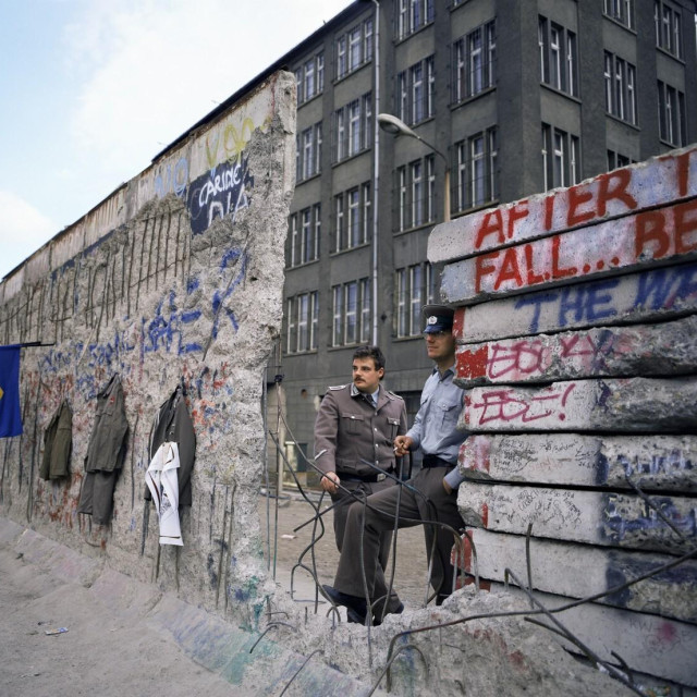 Berlinski zid, ilustracija