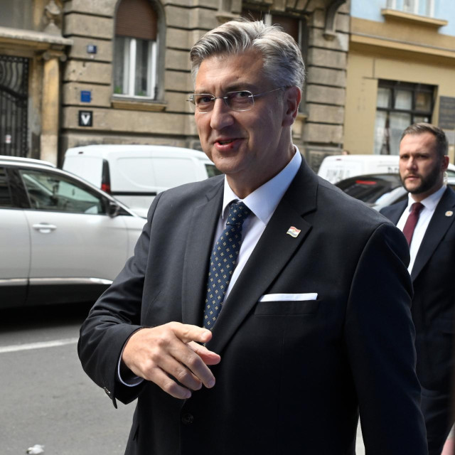 Zagreb, 300925. Gunduliceva. Zajednicka sjednica Predsjednistva i Nacionalnog odbora HDZ-a. Na fotografiji: Andrej Plenkovic, Predsjednik Vlade Republike Hrvatske.