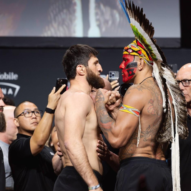 Magomed Ankalaev vs. Alex Pereira