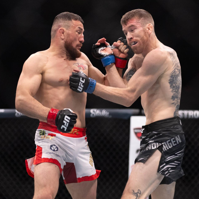 Merab Dvališvili (lijevo) vs. Cory Sandhagen (desno) | UFC 320
