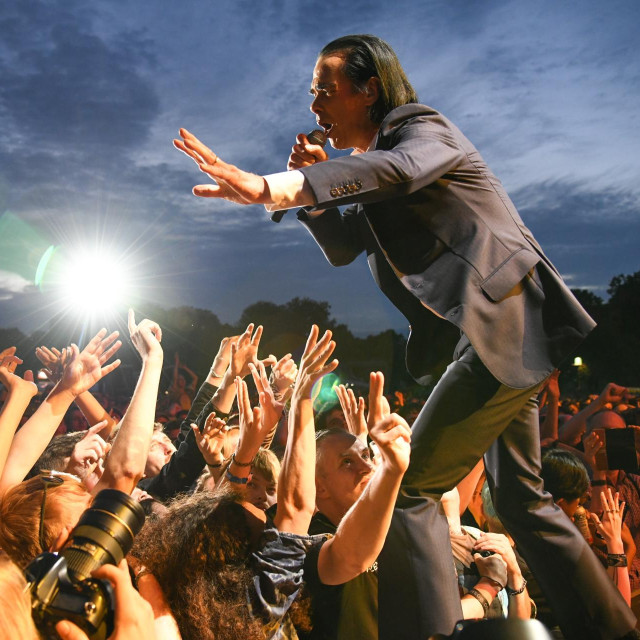 Nick Cave and the Bad Seeds u Victoria parku u Londonu