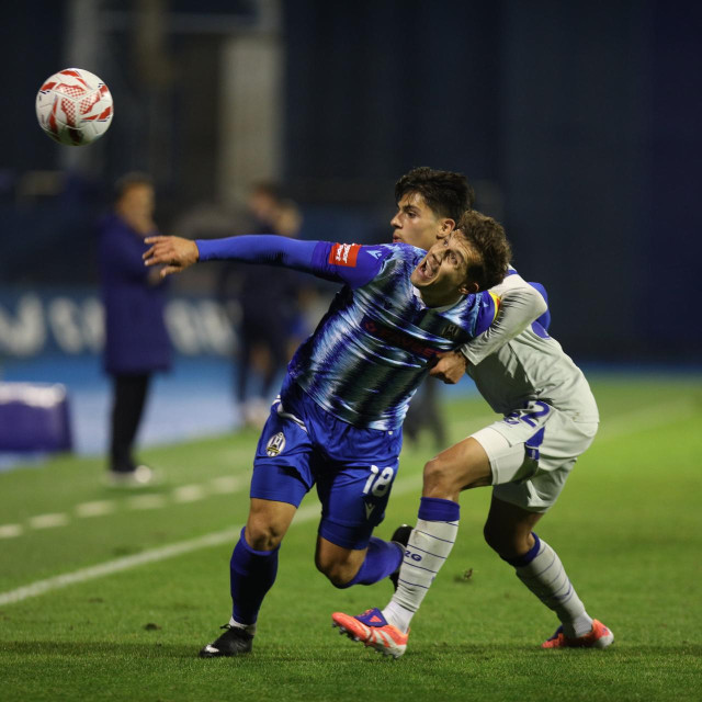 Lokomotiva - Dinamo: Mario Šitum, Matteo Perez Vinlof