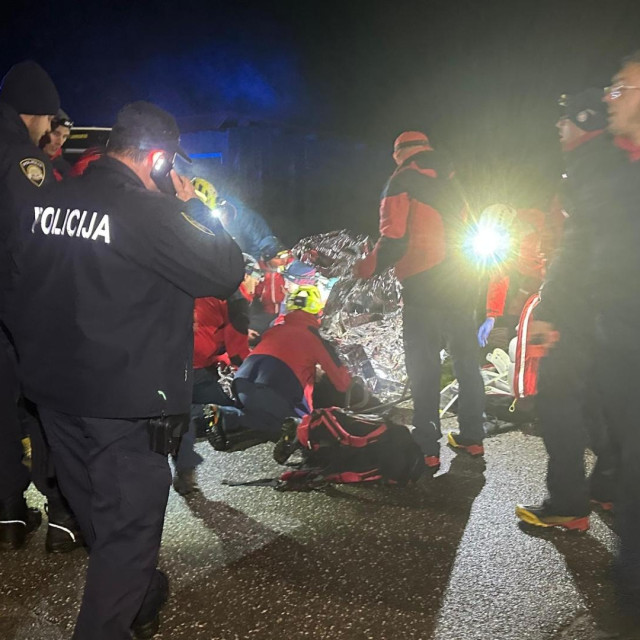 Spašavanje iz rijeke Dobre