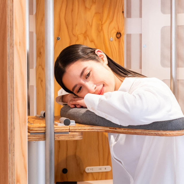 Unutrašnjost kapsule za spavanje u uspravnom položaju