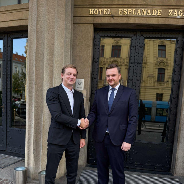 Osnivač i izvršni direktor tvrtke WhiteBIT Volodymyr Nosov i potperdsjednik Vlade i ministar financija Marko Primorac