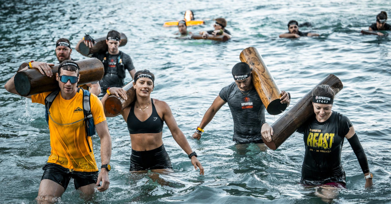 Hvar gosti svetovno prvenstvo v spartan utrki, udeleženci iz 60 držav se potegujejo za nagrado 100.000 evrov