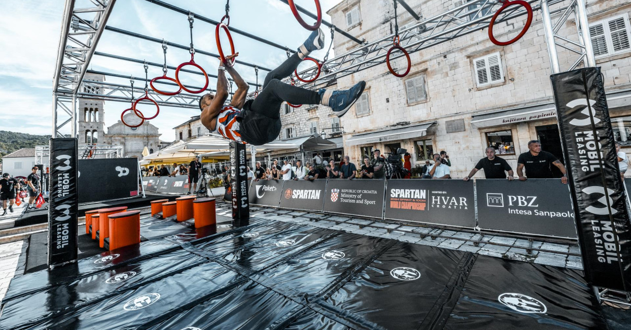 U Hvaru se više od 4,200 natjecatelja iz 60 zemalja svijeta bori za nagradu od 100.000 eura