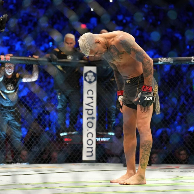 Charles Oliveira