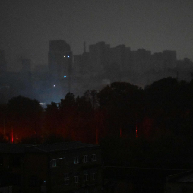 Nestanak struje u Kijevu nakon ruskih napada