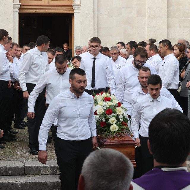 Andrije i Roka Kovačeva, planinara stradalih u Sloveniji