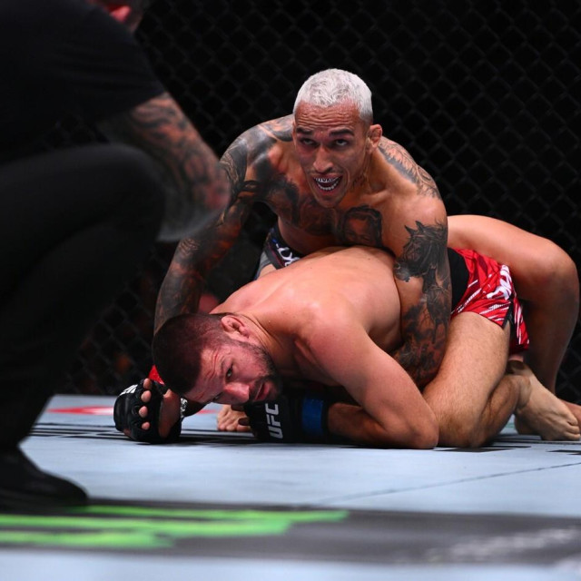 Charles Oliveira vs. Mateusz Gamrot