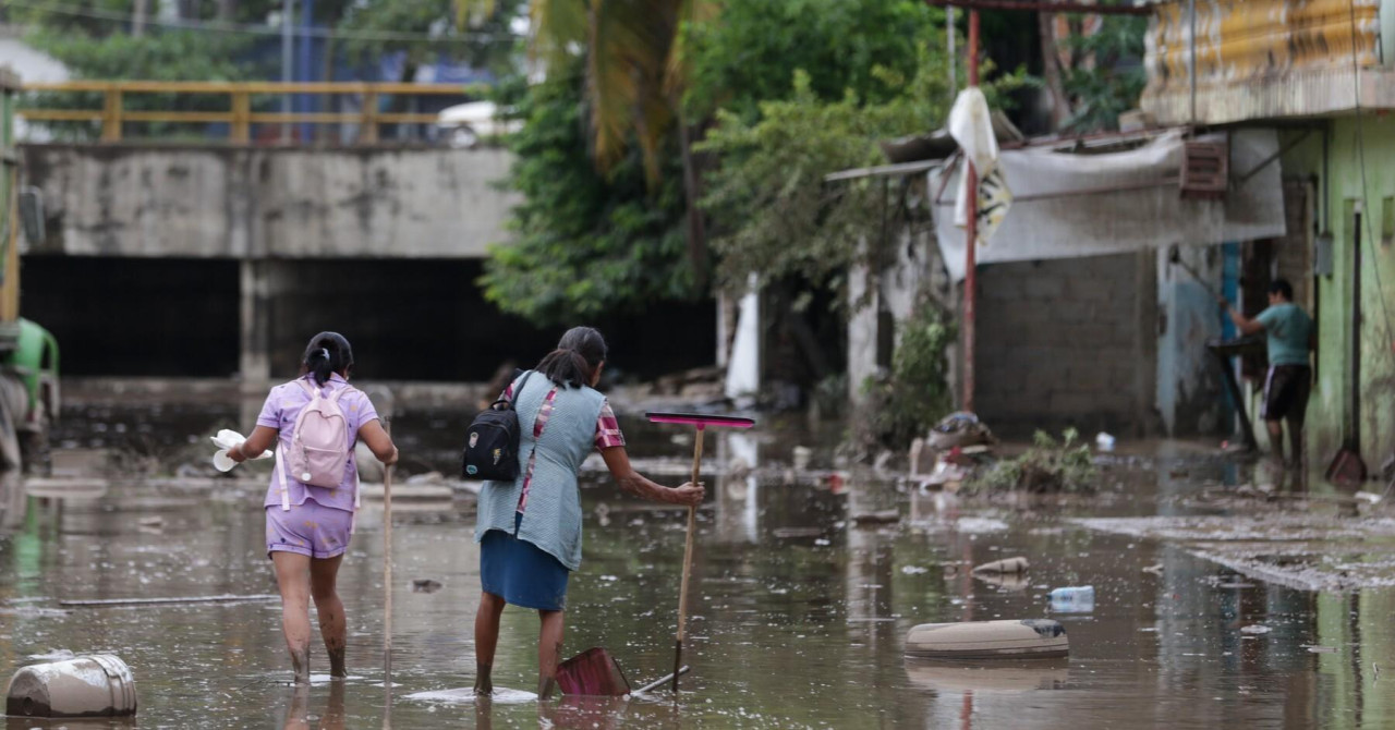 Katastrofalne oluje u Meksiku, 47 poginulih, 38 nestalih, gradovi su potpuno odsječeni