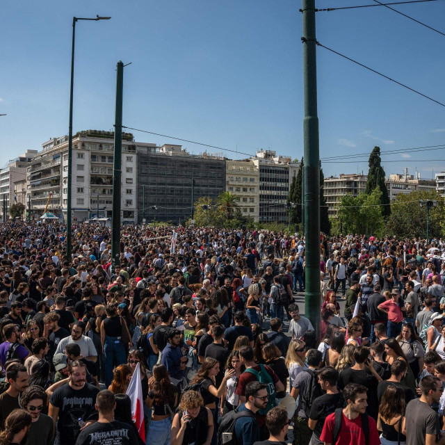 Grci ne žele promjene zakona po kojemu bi mogli raditi i 13 sati dnevno