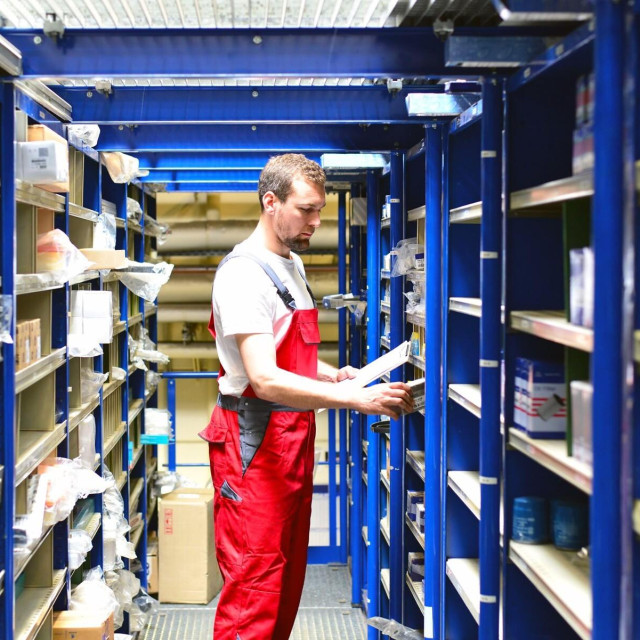 Automobilski dijelovi, ilustracija