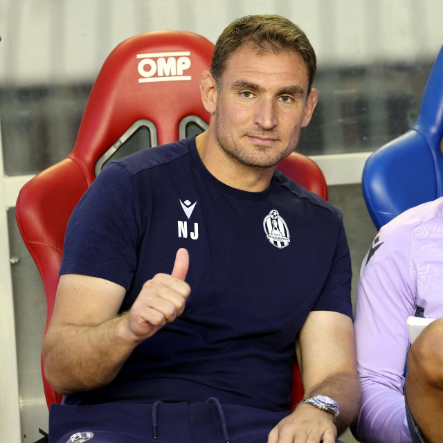 Nikica Jelavić i njegov pomoćnik Mate Maleš